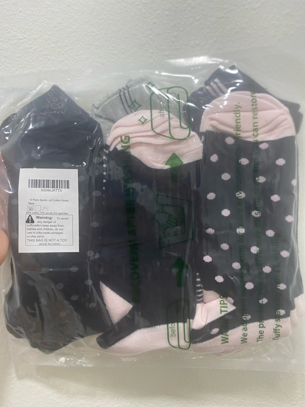 Amazon Women's cotton  No-Show Sock Set 10- Black with Pink Polka Dot Accents